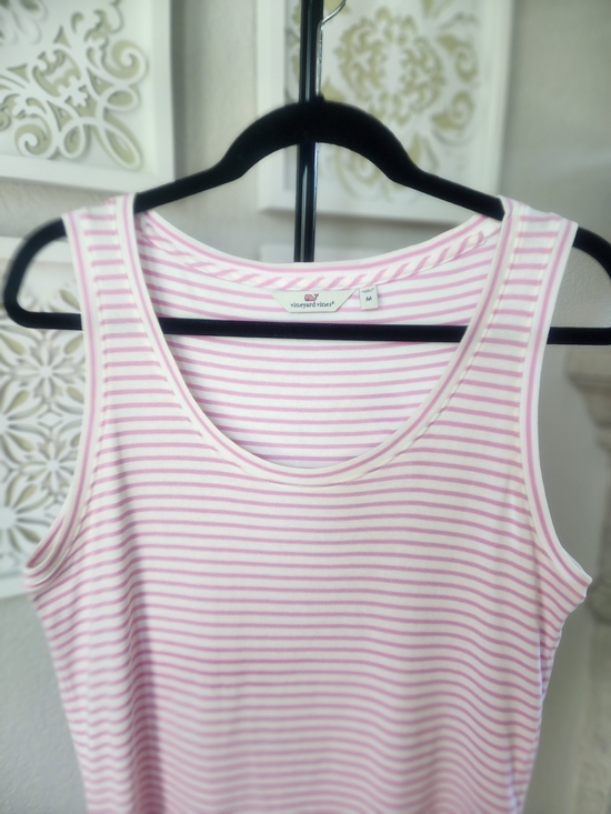 Vineyard Vines Tops - Vineyard Vines Pink & White Striped Tee